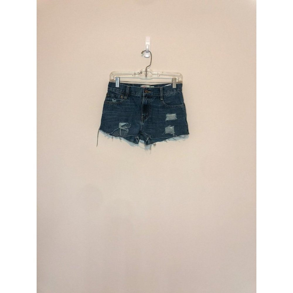 levi’s 511 distressed jean shorts